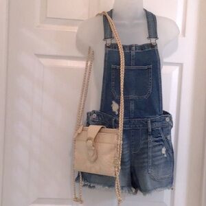 Brahmin Mojito croc embossed leather crossbody adjustable straps